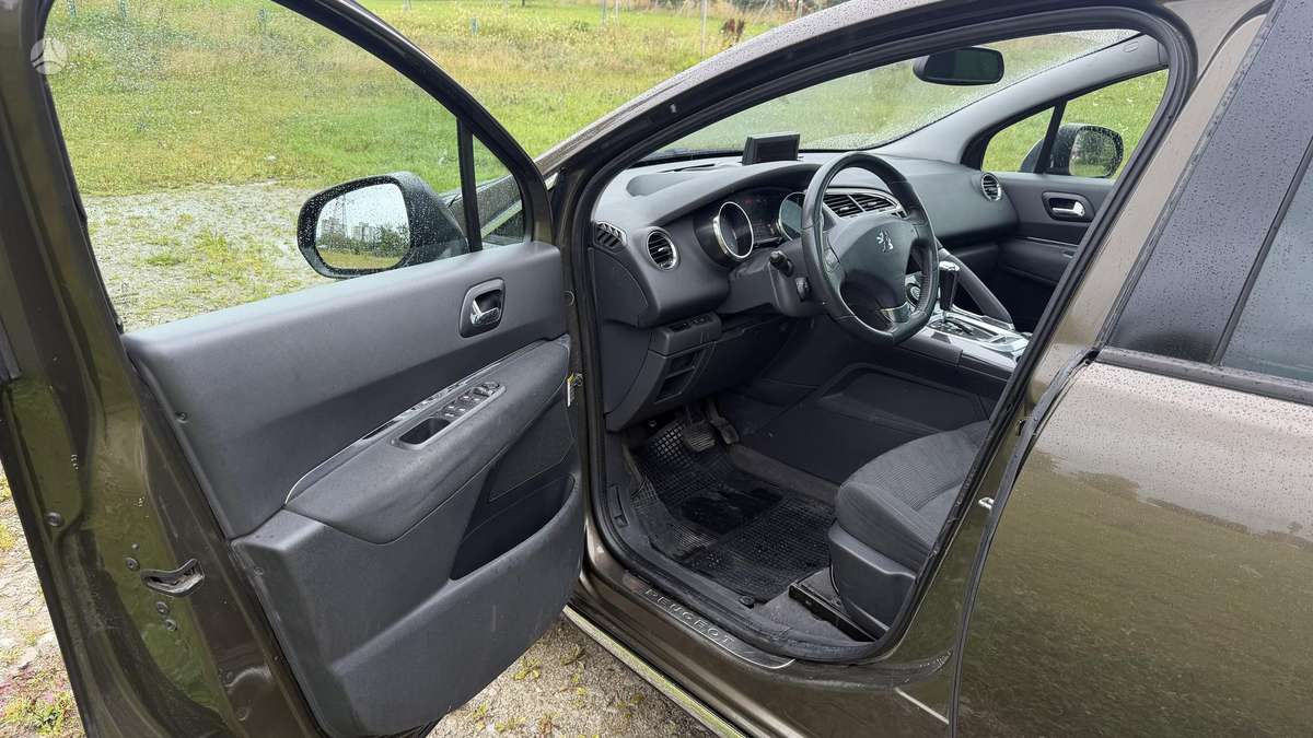 Peugeot 3008 - 11