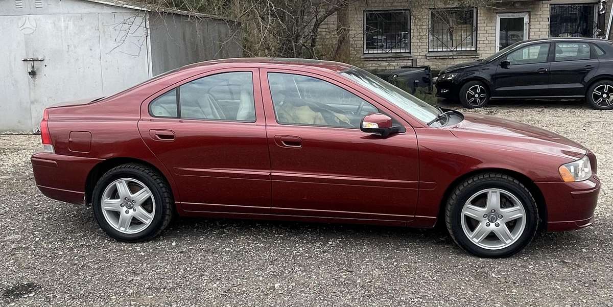 Volvo S60, 2.4 l., Седан