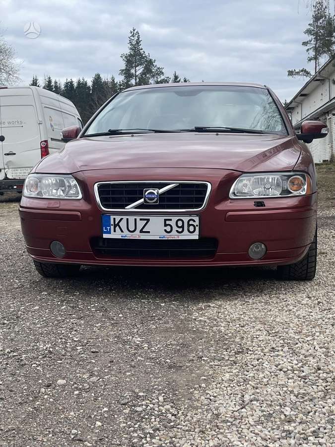 Volvo S60, 2.4 l., Седан