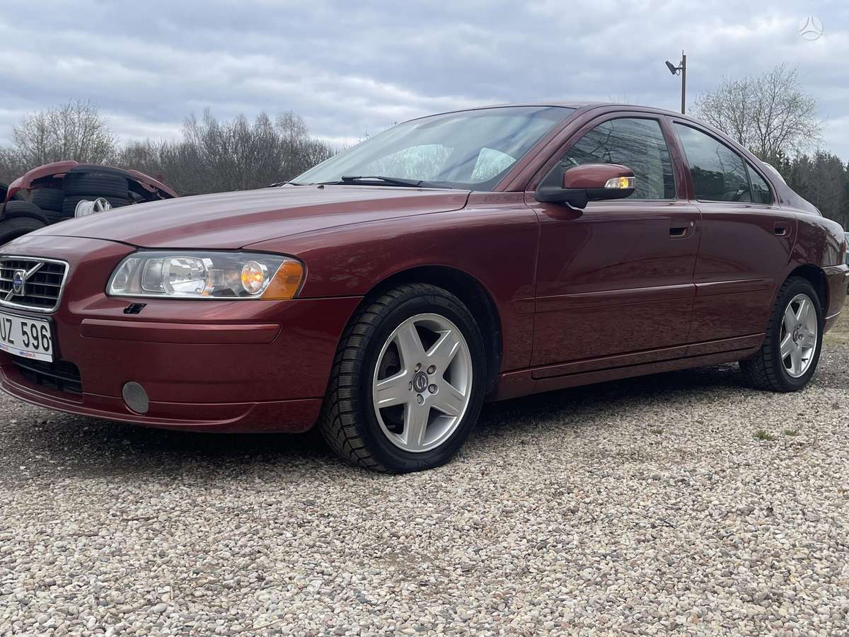 Volvo S60, 2.4 l., Седан