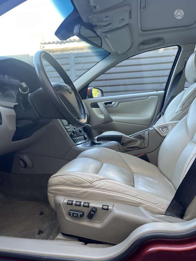 Volvo S60, 2.4 l., Седан