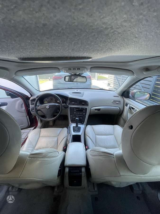 Volvo S60, 2.4 l., Седан