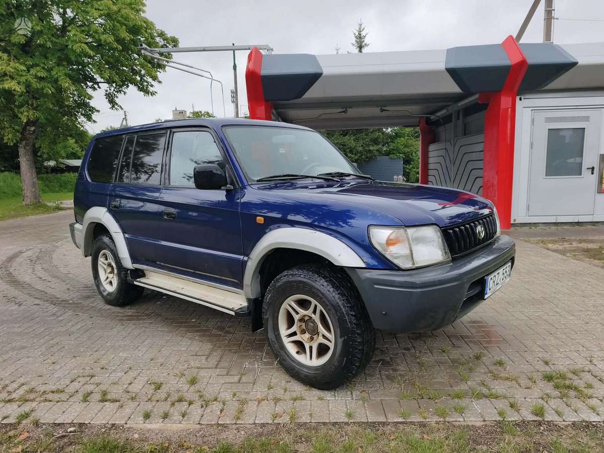 Toyota Land Cruiser - 3