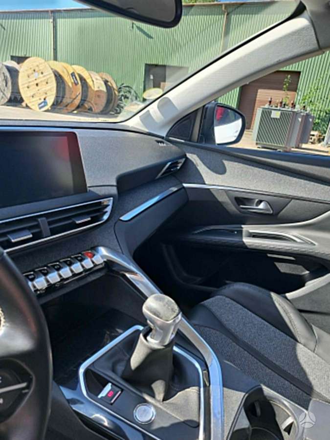 Peugeot 3008 - 10
