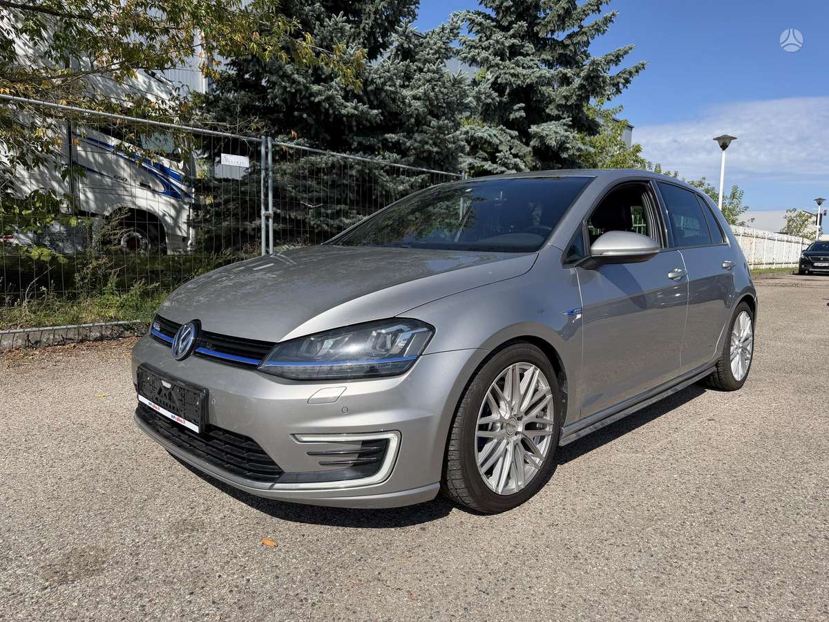 Volkswagen Golf - 7