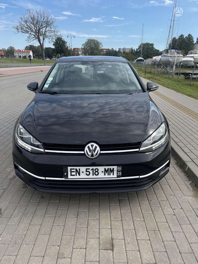 Volkswagen Golf - 3