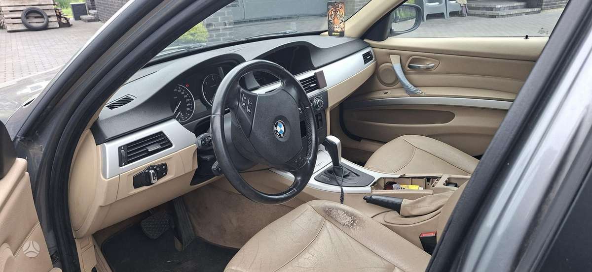 BMW 320, 2.0 l., Универсал
