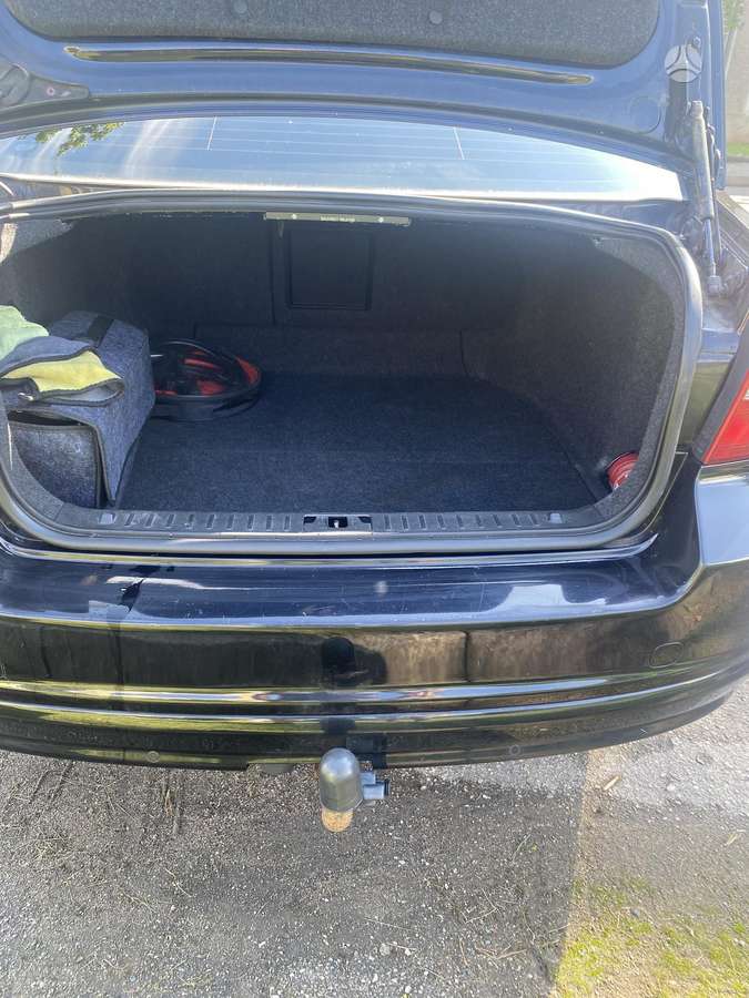 Volvo S80, 2.4 l., Седан