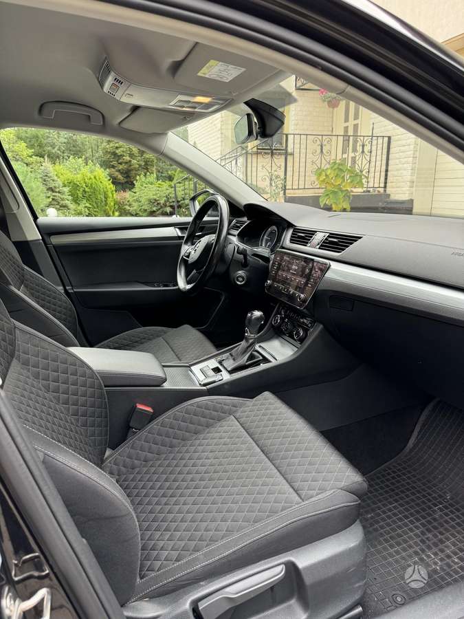 Skoda Superb, 2.0 l., Универсал