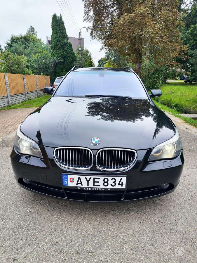 BMW 525, 2.5 l., universalas