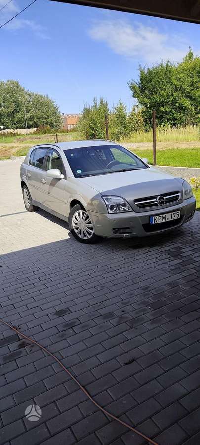 Opel Signum, 1.9 l., hatchback
