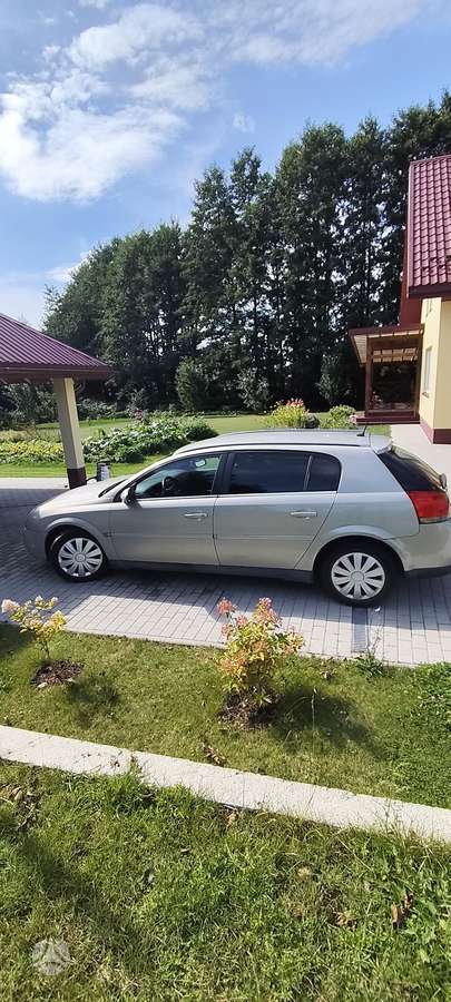Opel Signum, 1.9 l., hatchback