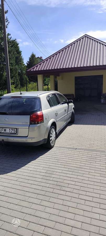 Opel Signum, 1.9 l., hatchback
