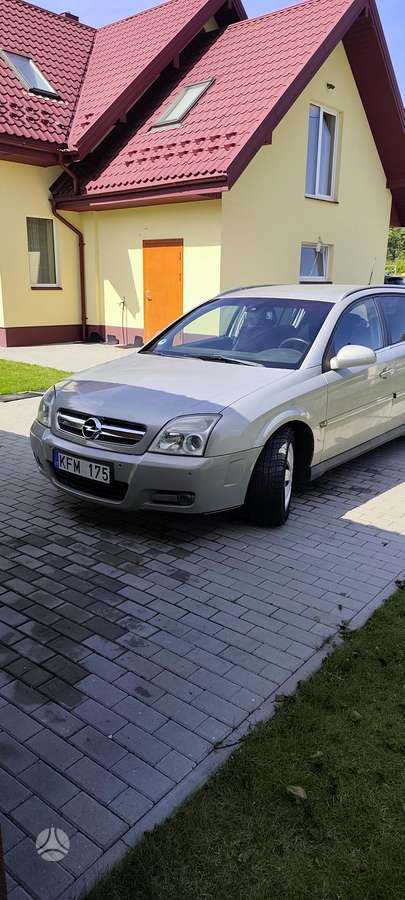 Opel Signum, 1.9 l., hatchback