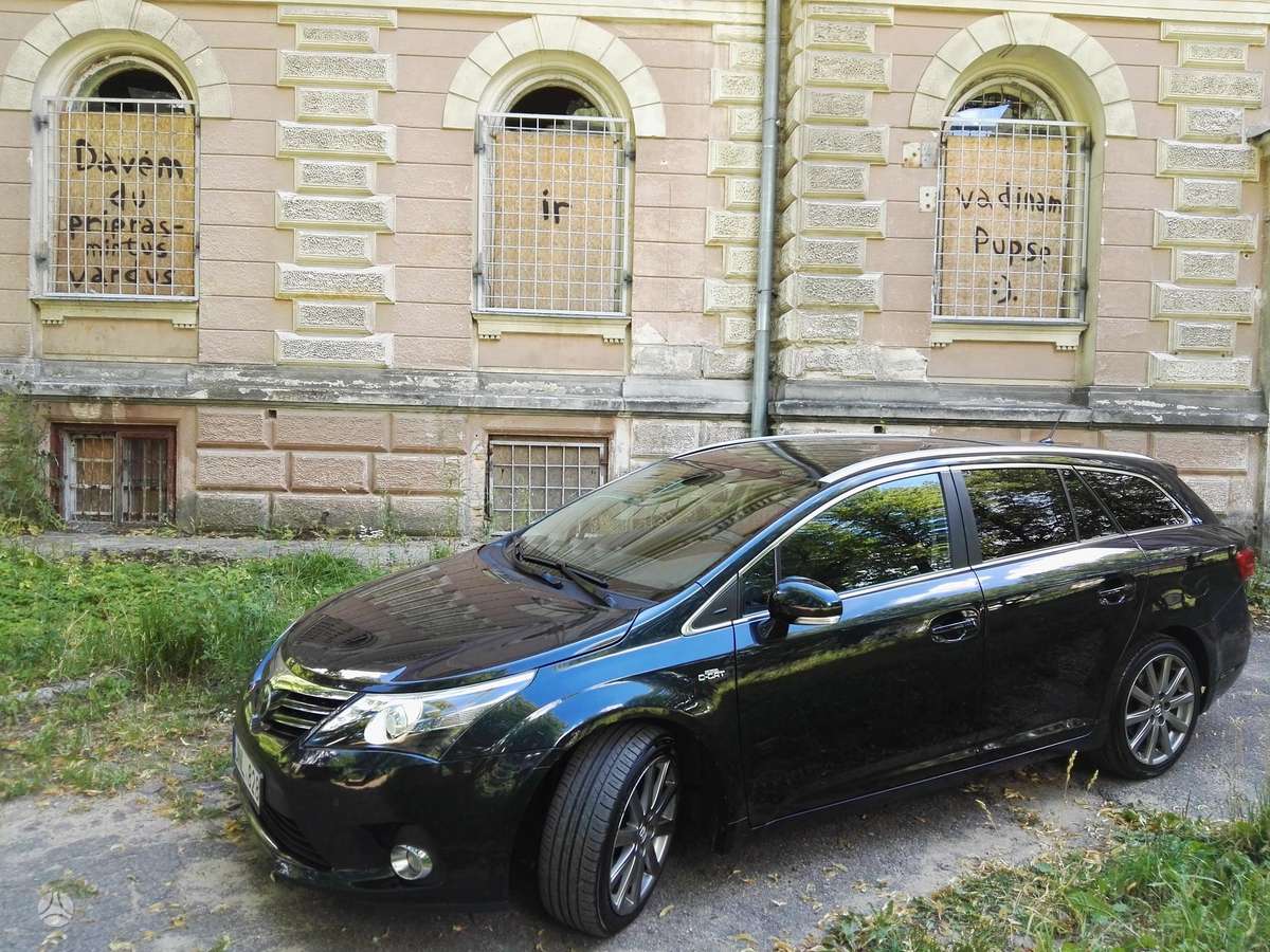 Toyota Avensis - 3