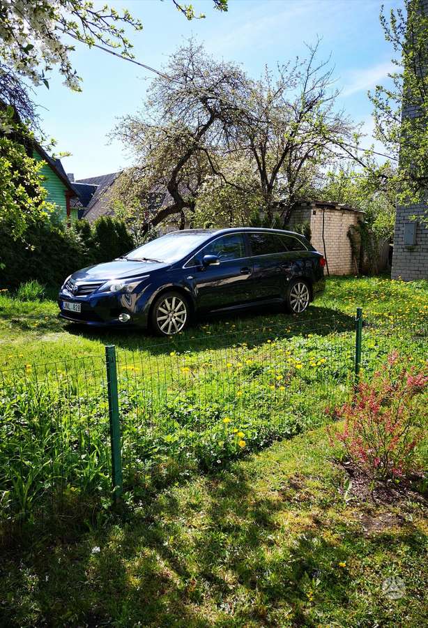 Toyota Avensis, 2.2 l., Универсал