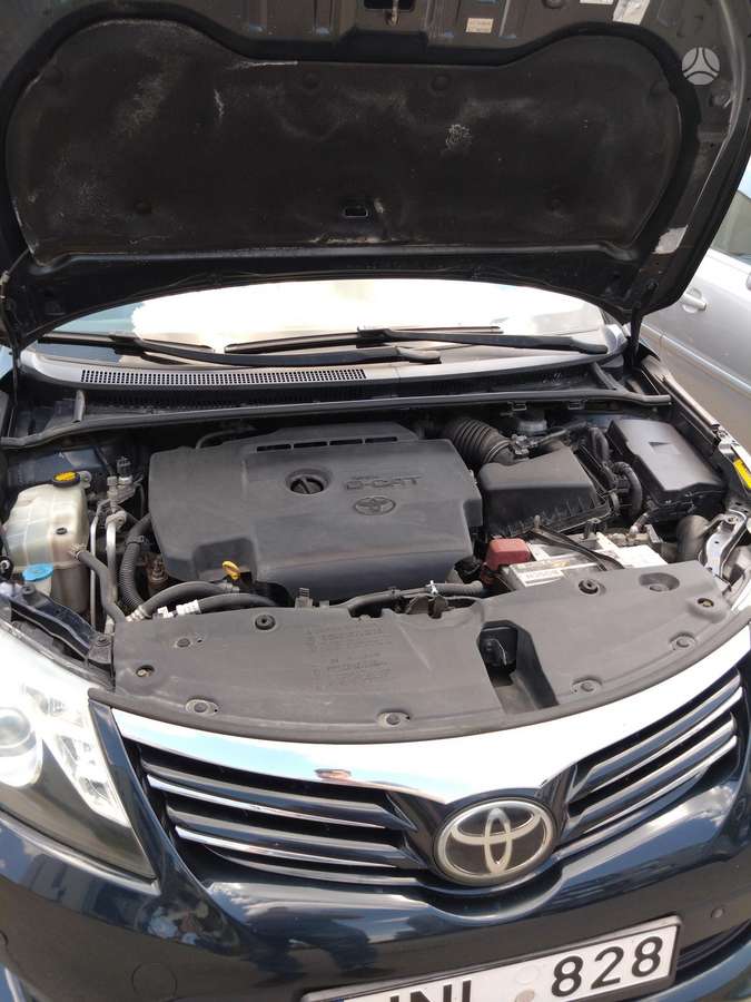 Toyota Avensis, 2.2 l., Универсал