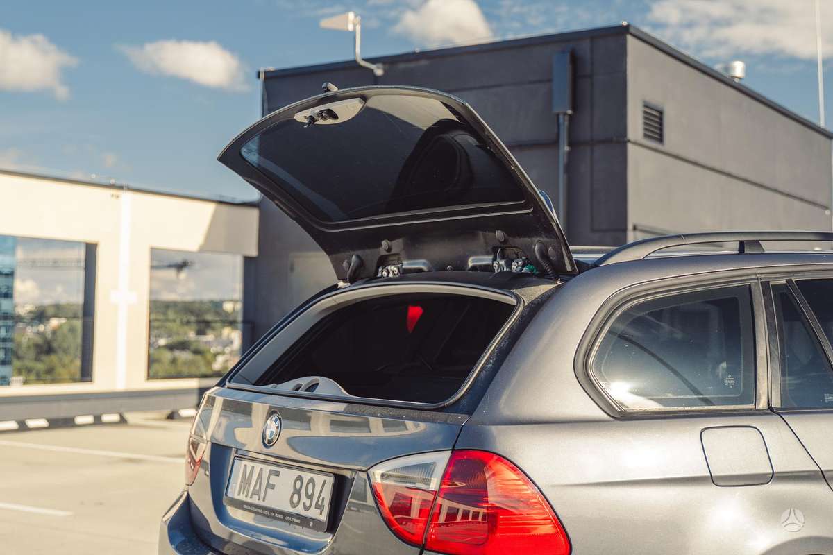 BMW 320, 2.0 l., Универсал