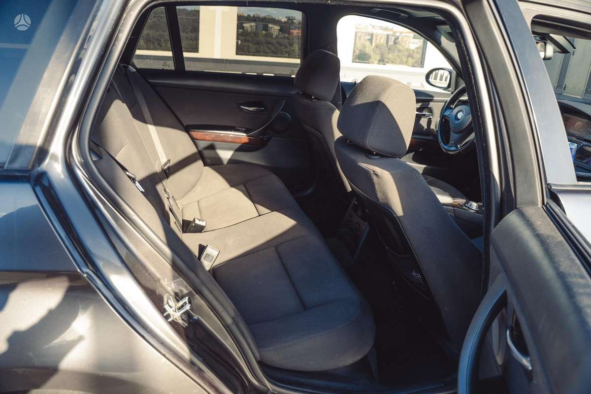 BMW 320, 2.0 l., Универсал