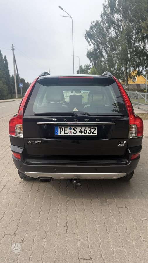 Volvo XC90 - 4