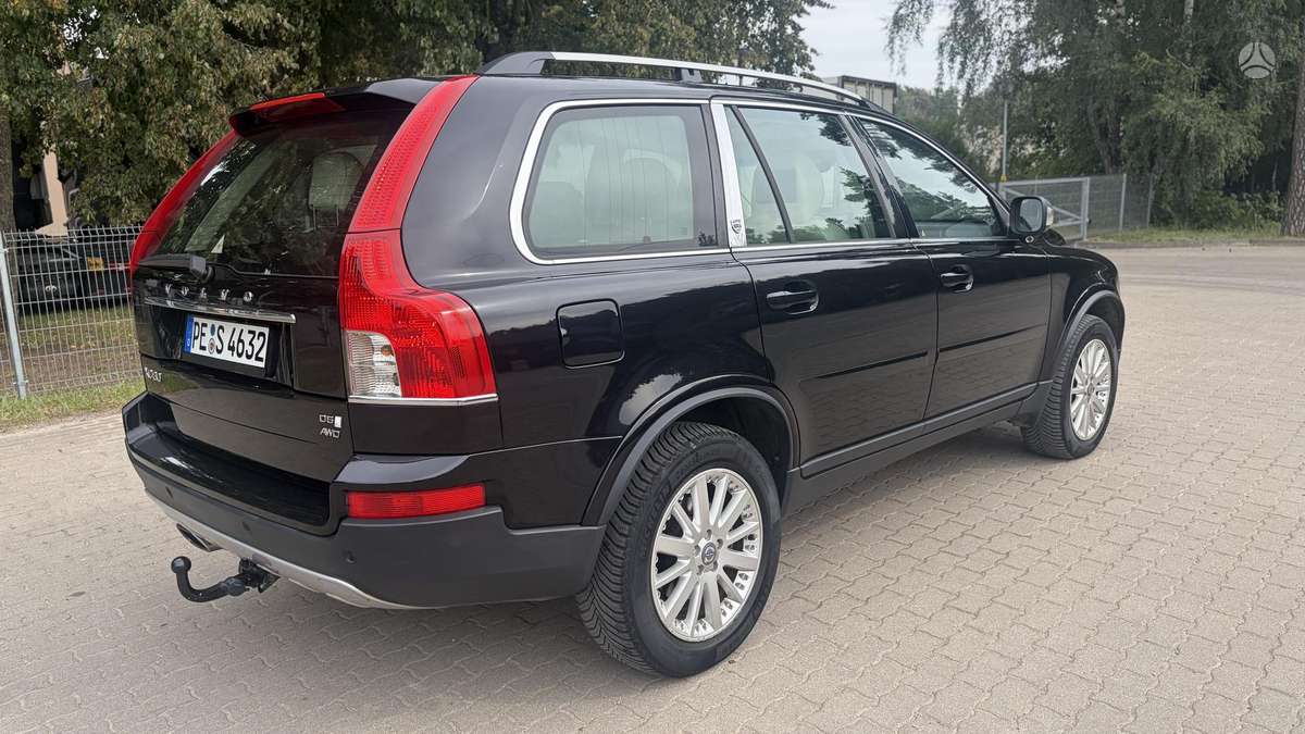 Volvo XC90 - 8