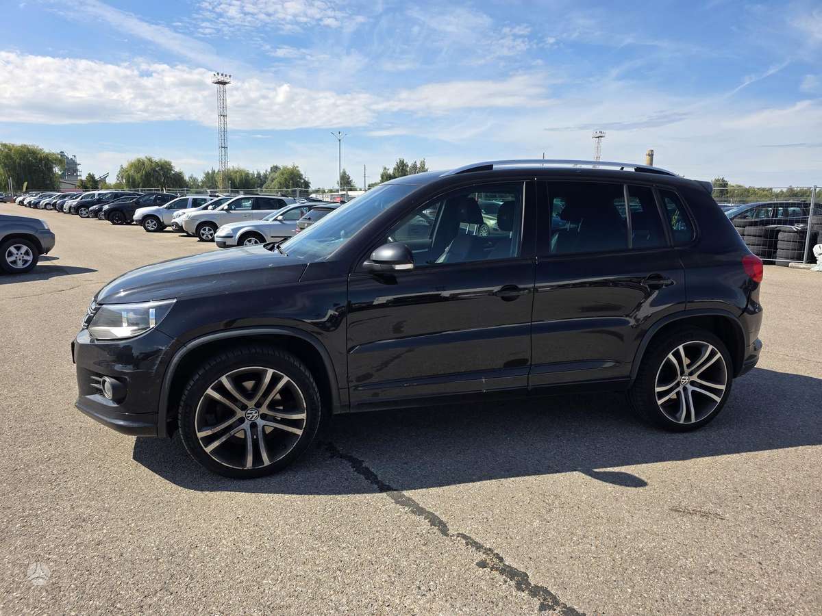 Volkswagen Tiguan - 3