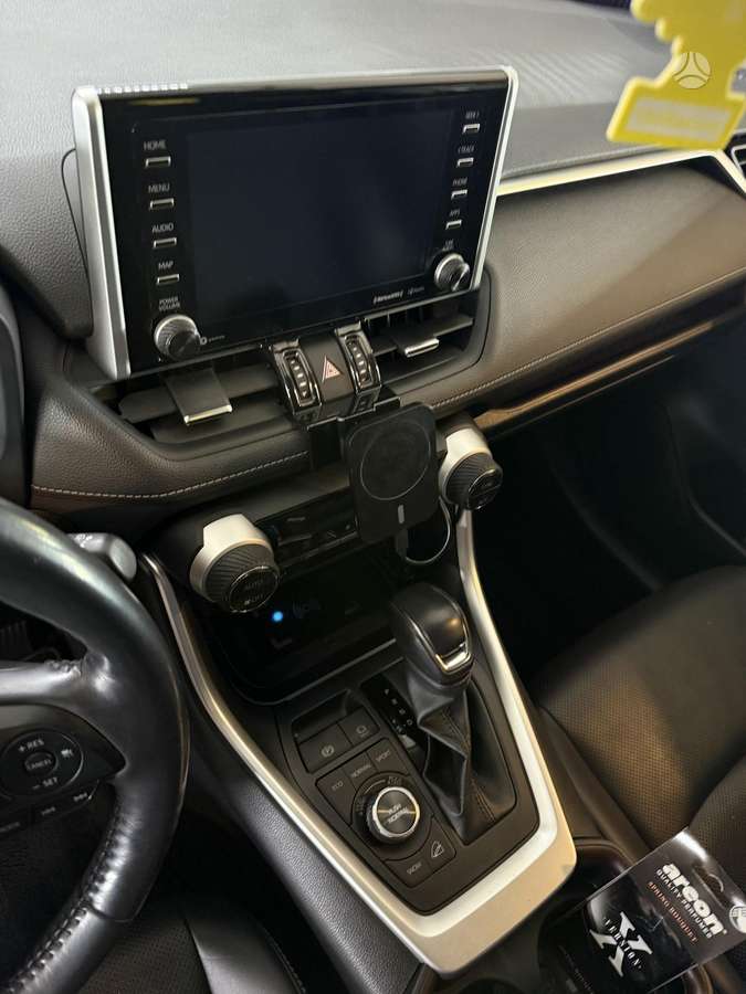 Toyota RAV4 - 9