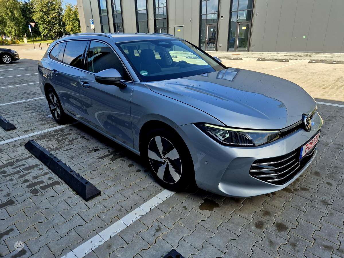 Volkswagen Passat - 2