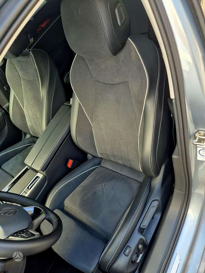 Volkswagen Passat - 6