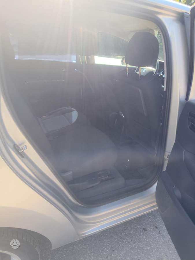 Peugeot 5008, 2.0 l., Минивэн