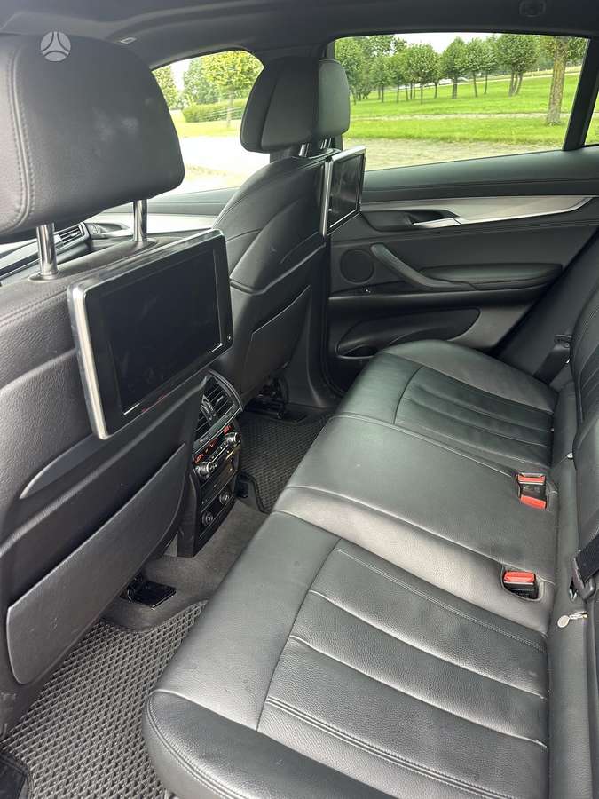 BMW X6, Внедорожник / Кроссовер