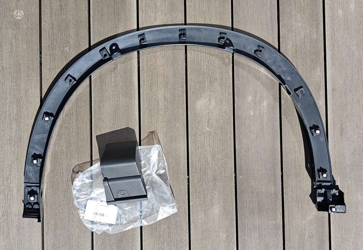 Mazda CX-5 fenders, lights