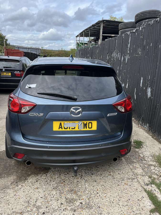 Mazda CX-5, 2.2 l., Внедорожник / Кроссовер