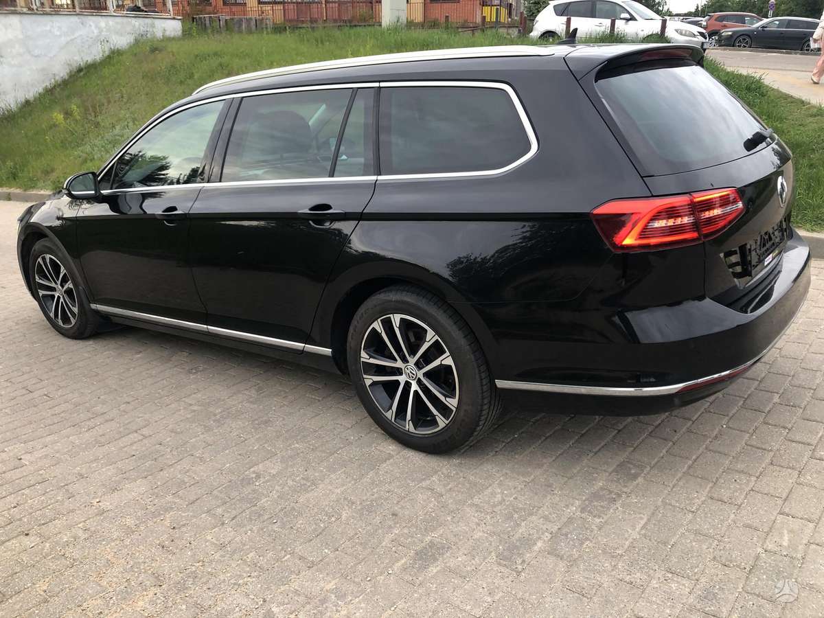Volkswagen Passat - 5