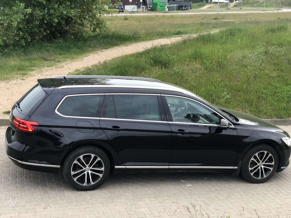 Volkswagen Passat - 8