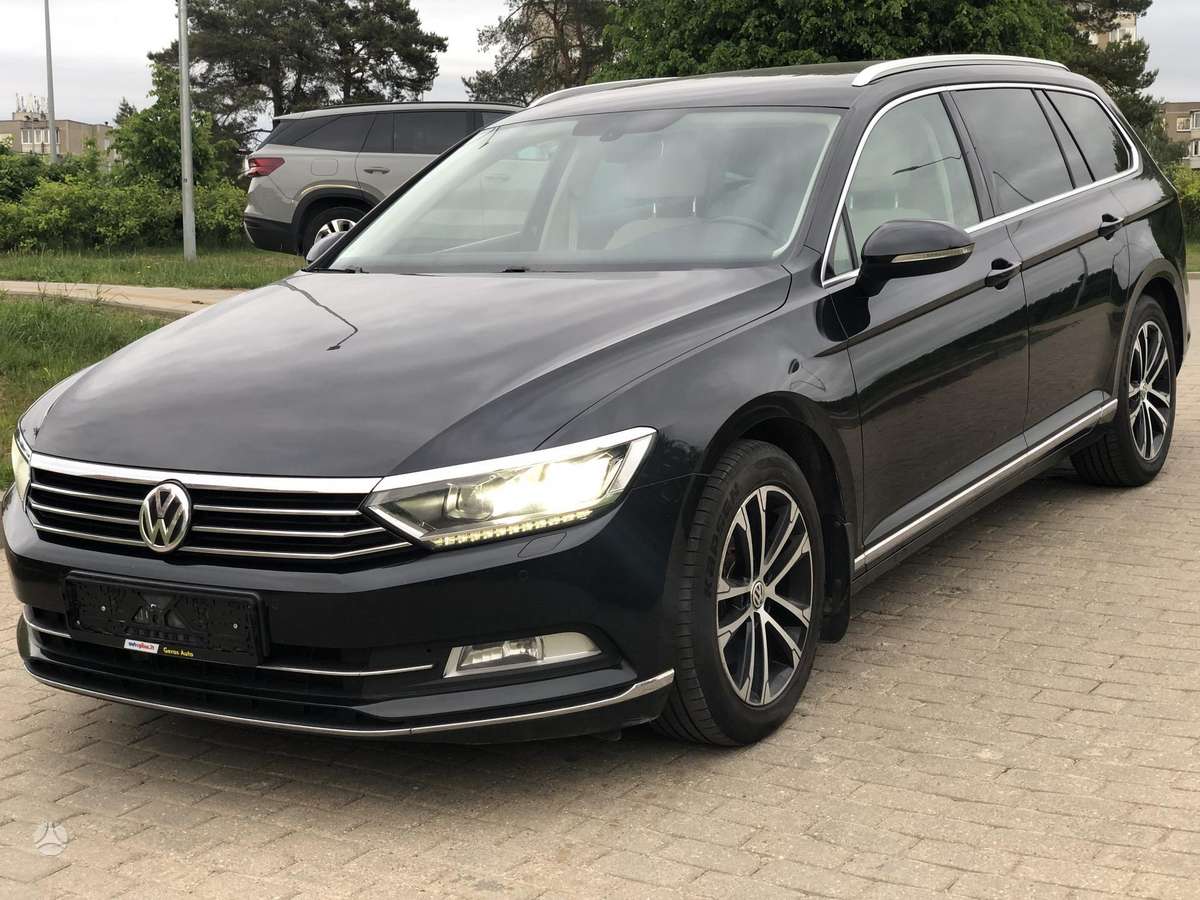 Volkswagen Passat - 11