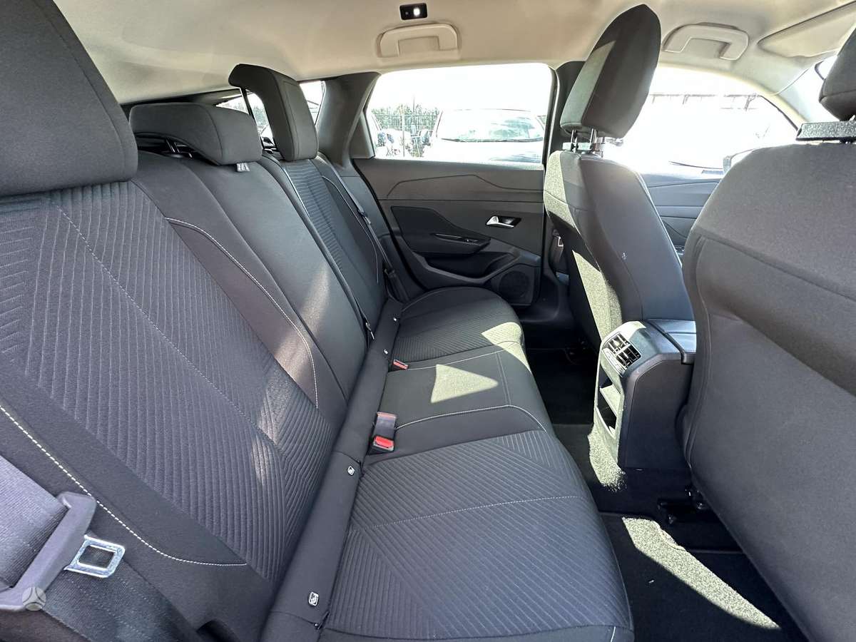 Peugeot 308, 1.2 l., Универсал