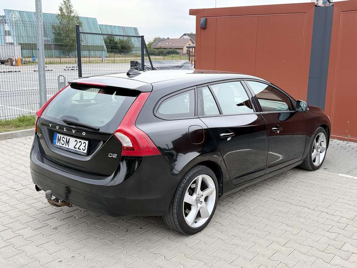 Volvo V60, 1.6 l., Универсал
