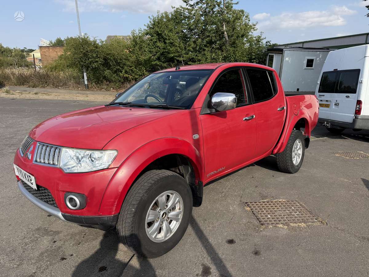 Mitsubishi L200, 2.5 l., Пикап