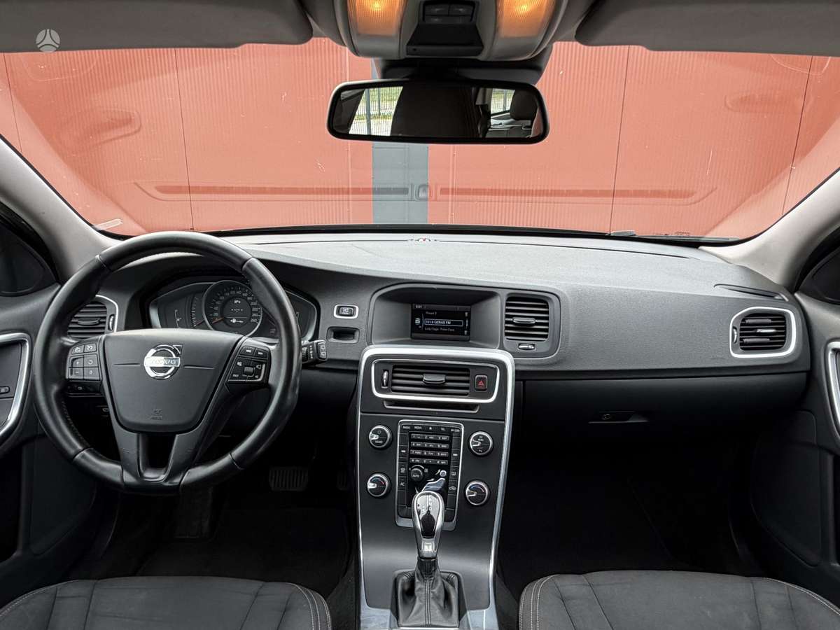 Volvo V60, 1.6 l., Универсал