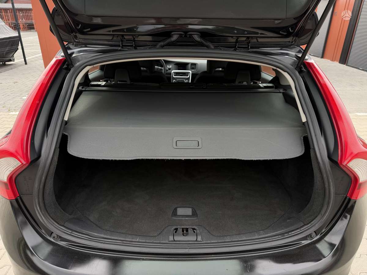 Volvo V60, 1.6 l., Универсал