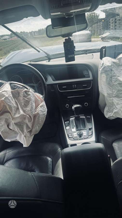 Audi A4, 2.0 l., sedanas