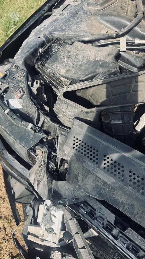 Audi A4, 2.0 l., sedanas