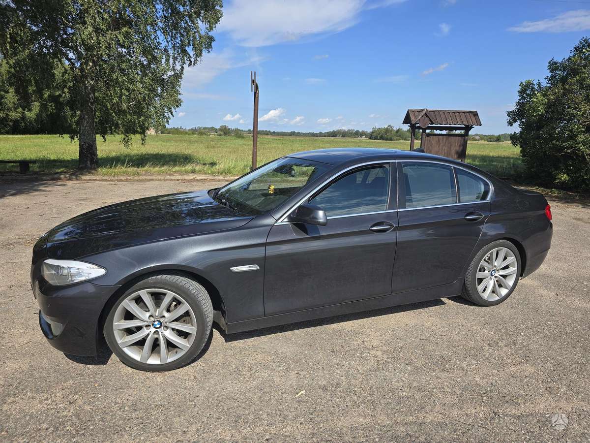 BMW 535, 3.0 l., Седан