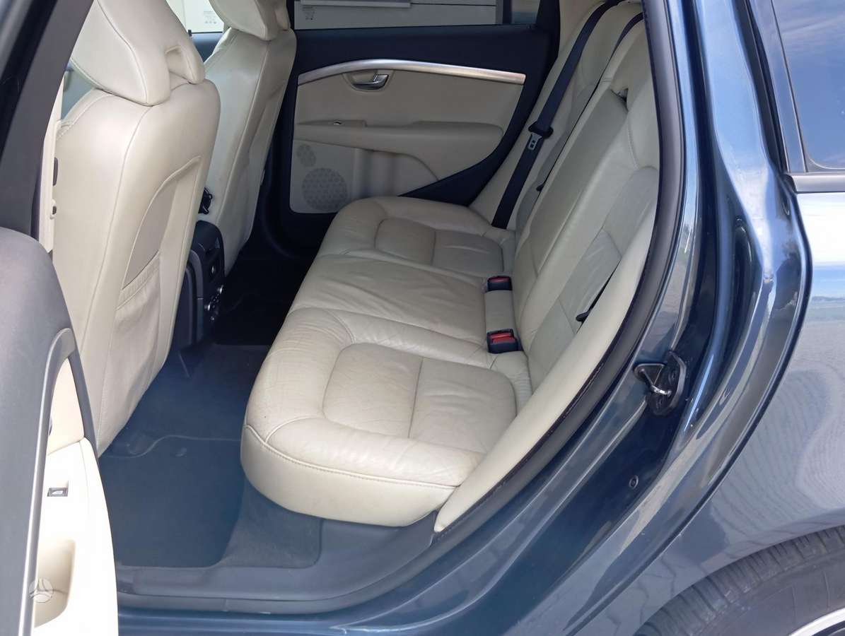 Volvo V70, 2.4 l., Универсал