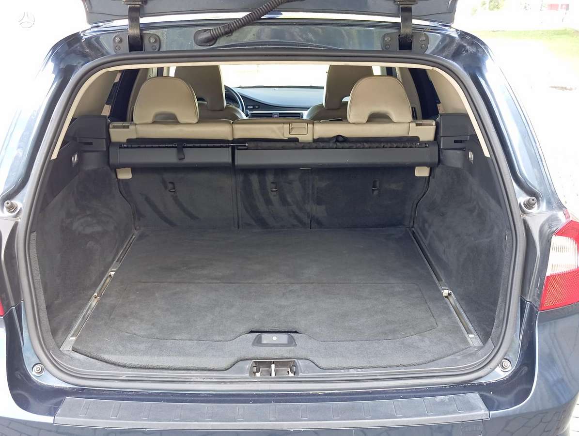 Volvo V70, 2.4 l., Универсал