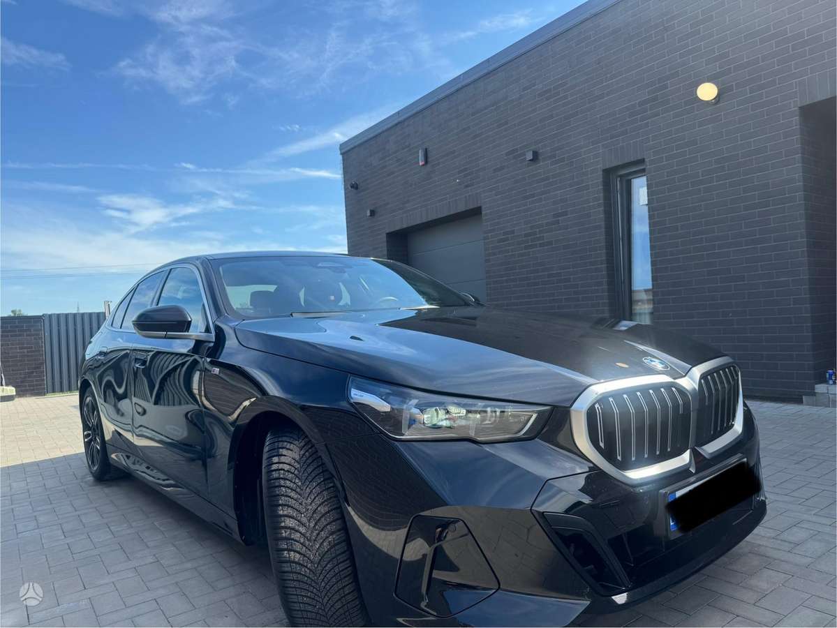 BMW 520, 2.0 l., Седан