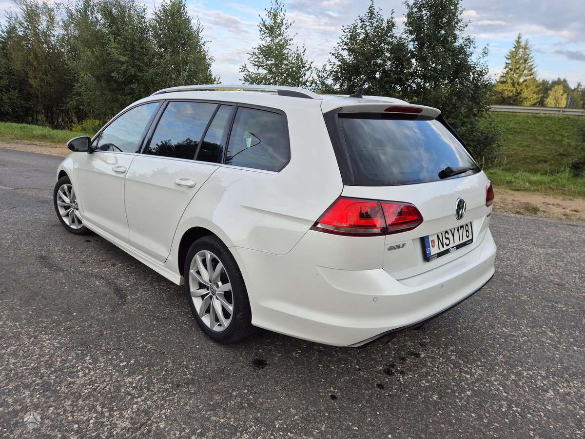 Volkswagen Golf - 7