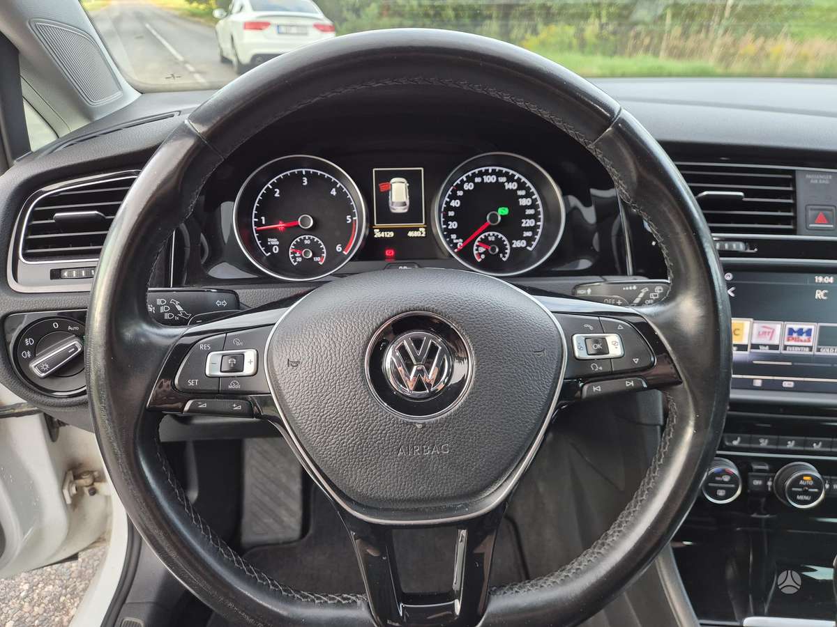 Volkswagen Golf, 1.6 l., Универсал