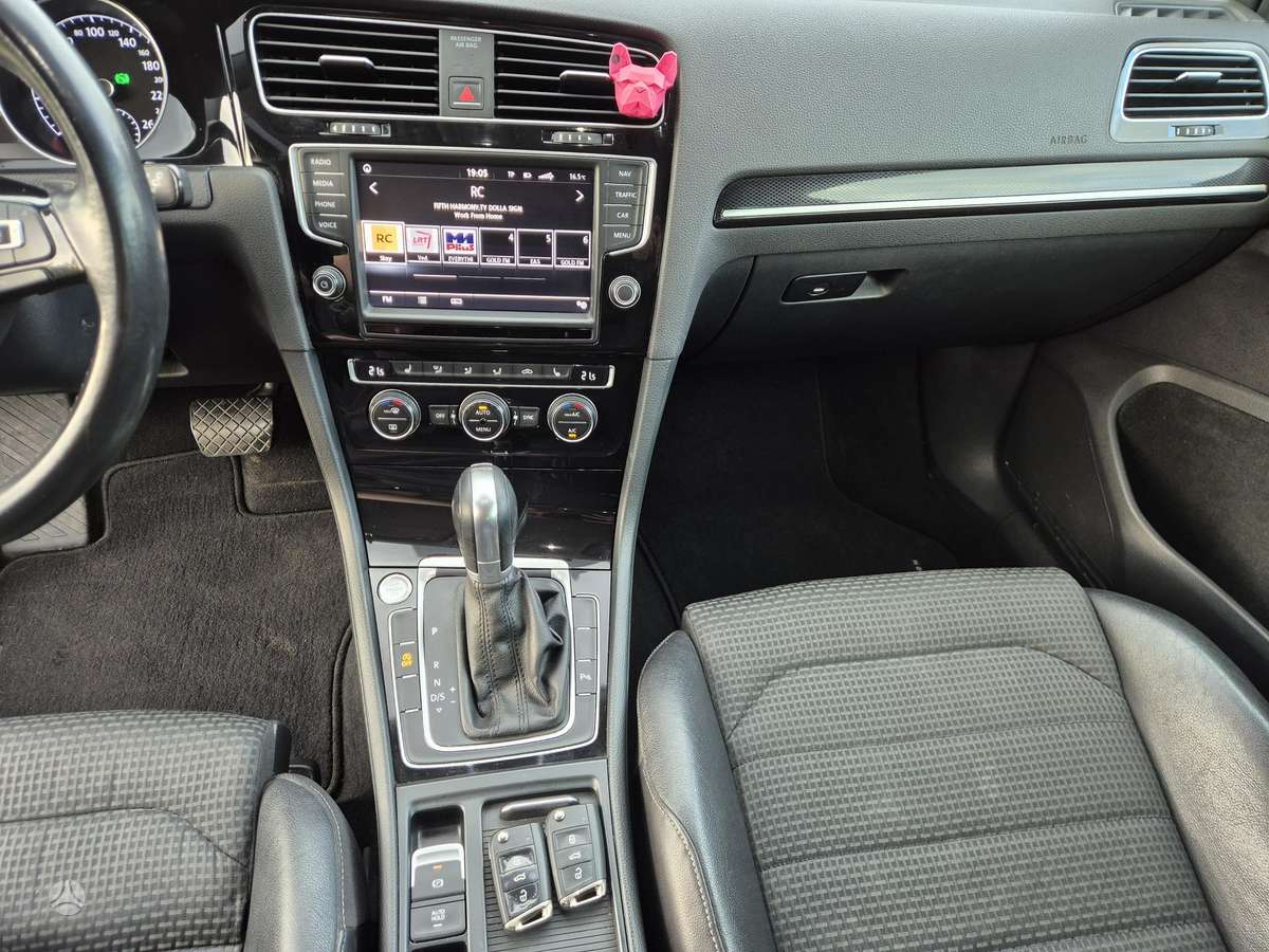 Volkswagen Golf, 1.6 l., Универсал